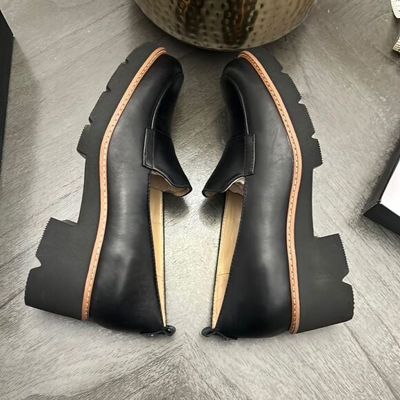 NATURALIZER DARRY LUG SOLE LOAFER (WIDE) - Picture 7 of 14